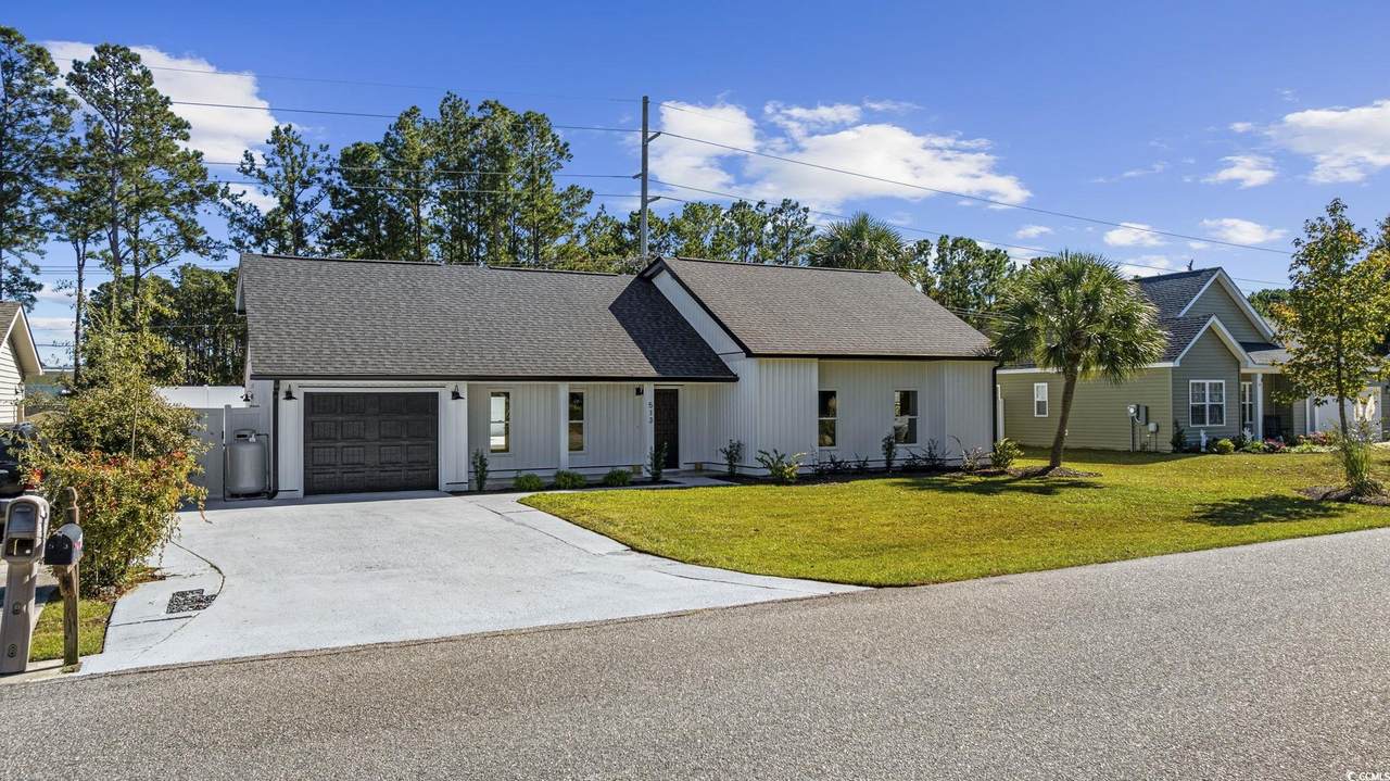 513 Plantation Dr. - Photo 1