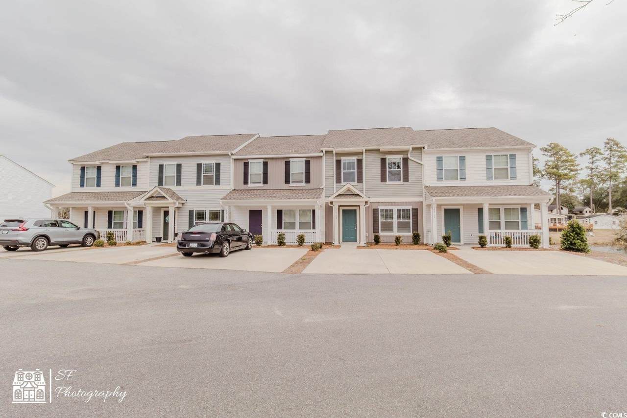 109 Oxforshire St. - Photo 1