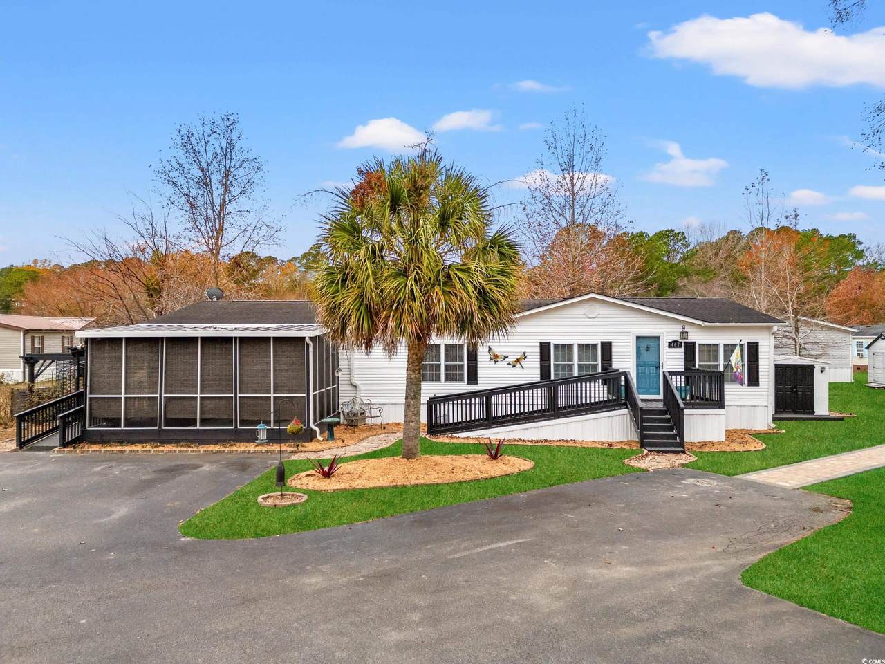 467 Freedom Circle - Photo 1