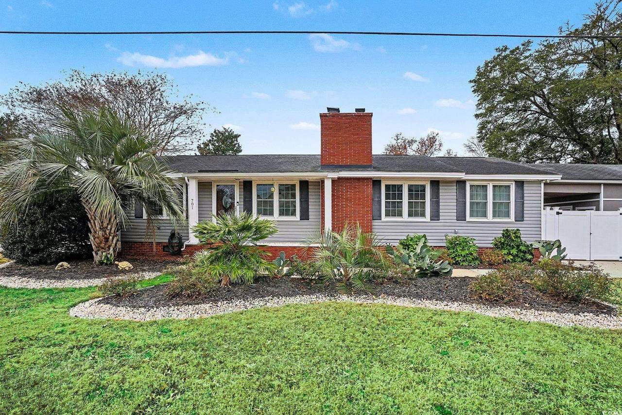 701 67th Ave. N - Photo 1