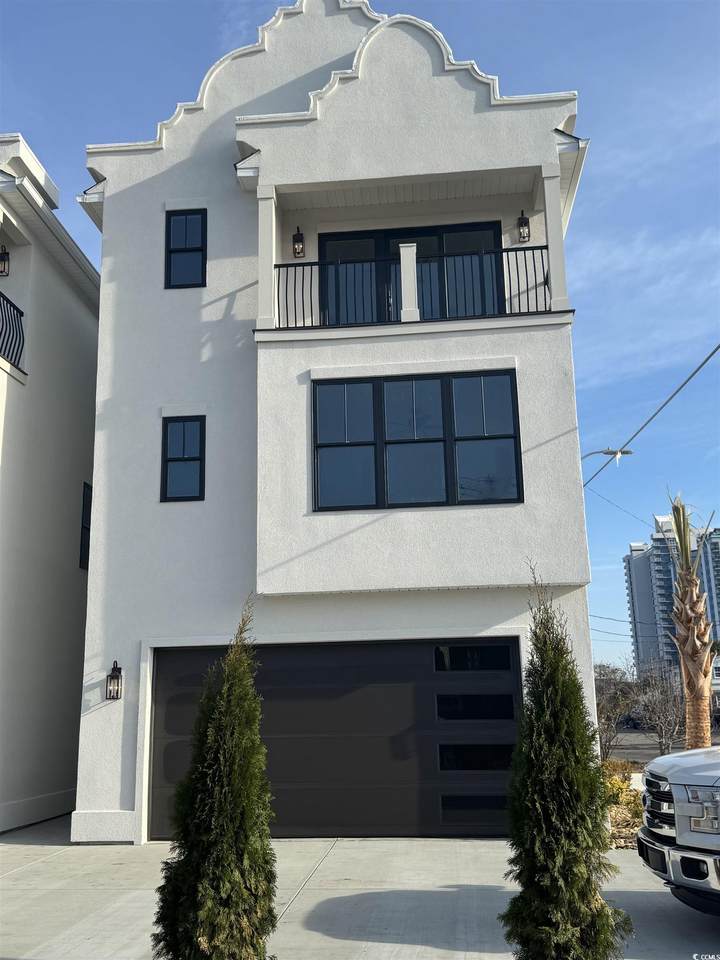 301A Flagg St. - Photo 1