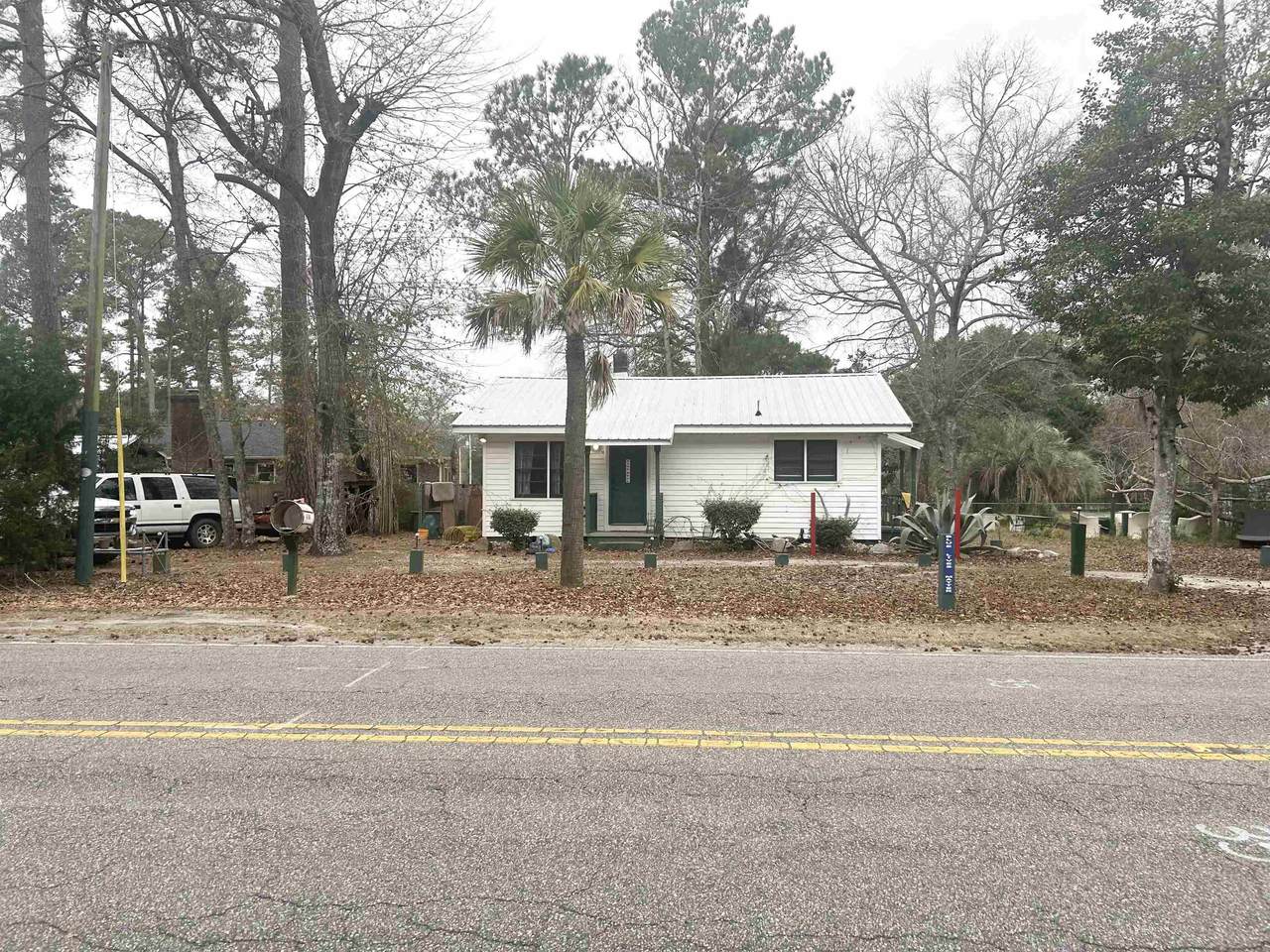 4188 Mineola Ave. - Photo 1