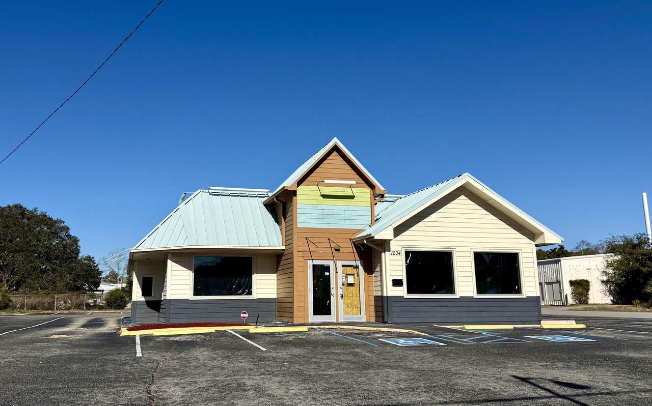 1204 Kings Highway - Photo 1