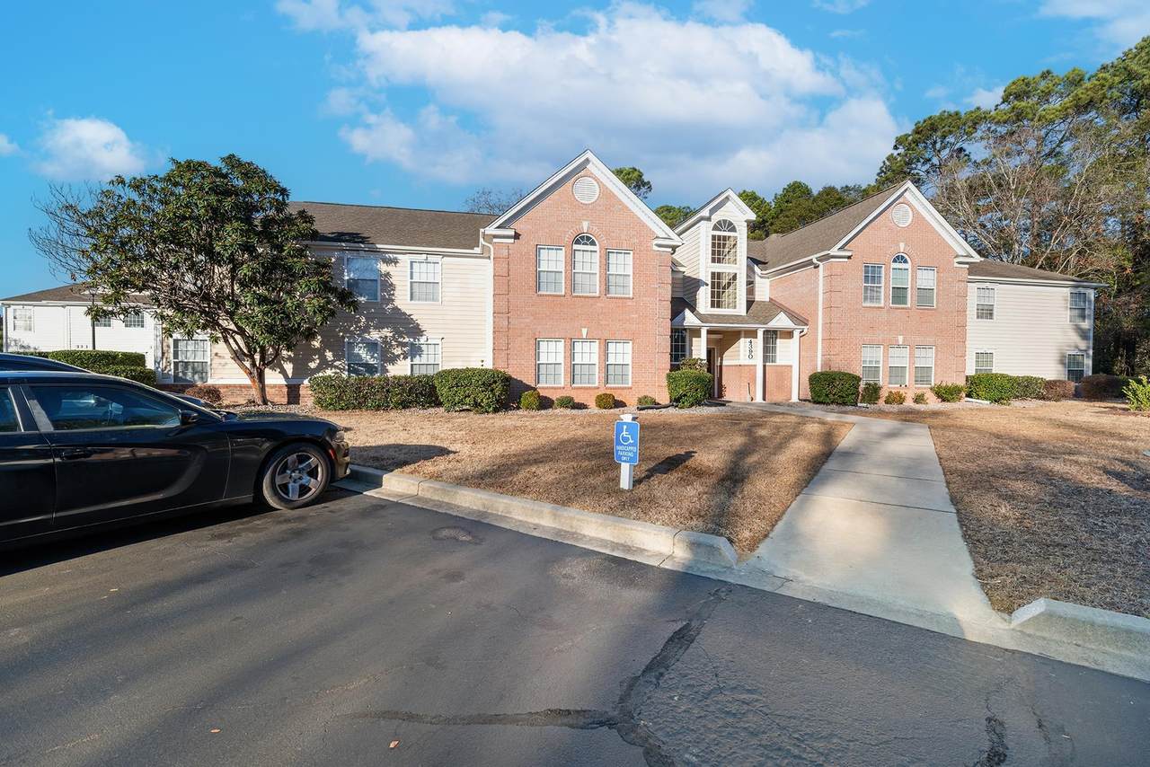 4390 Daphne Ln. - Photo 1