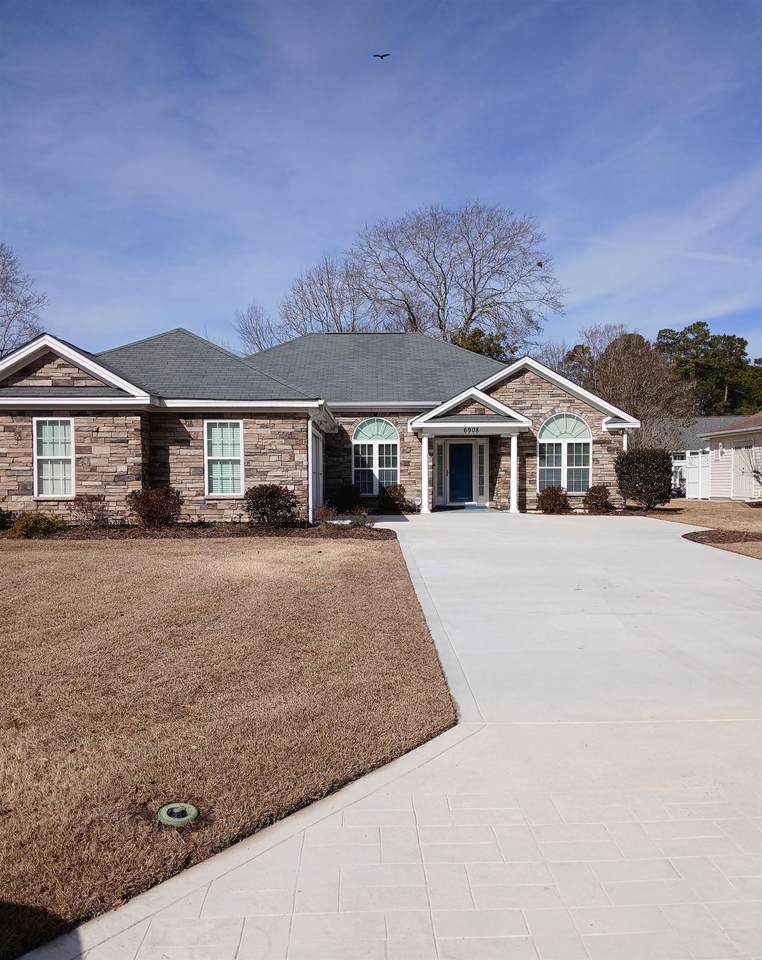 6908 Ashley Cove Dr. - Photo 1