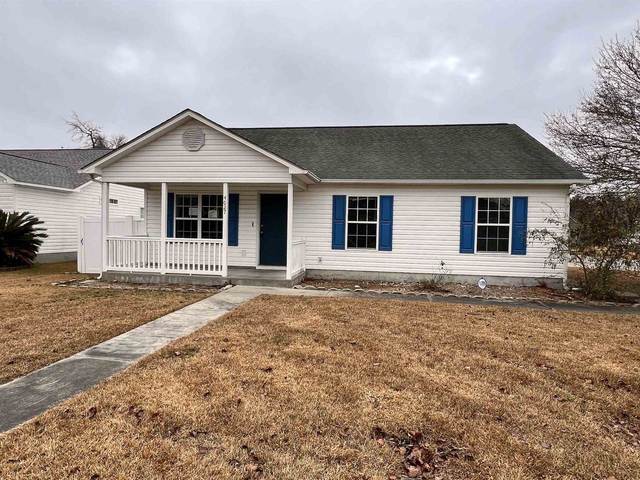 4027 Douglas Fir Ln. - Photo 1