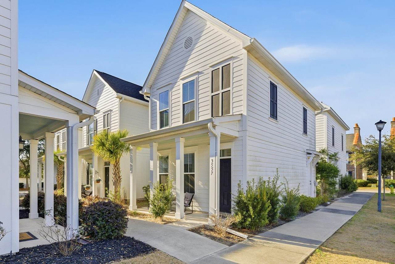3557 Bristol Ln. - Photo 1