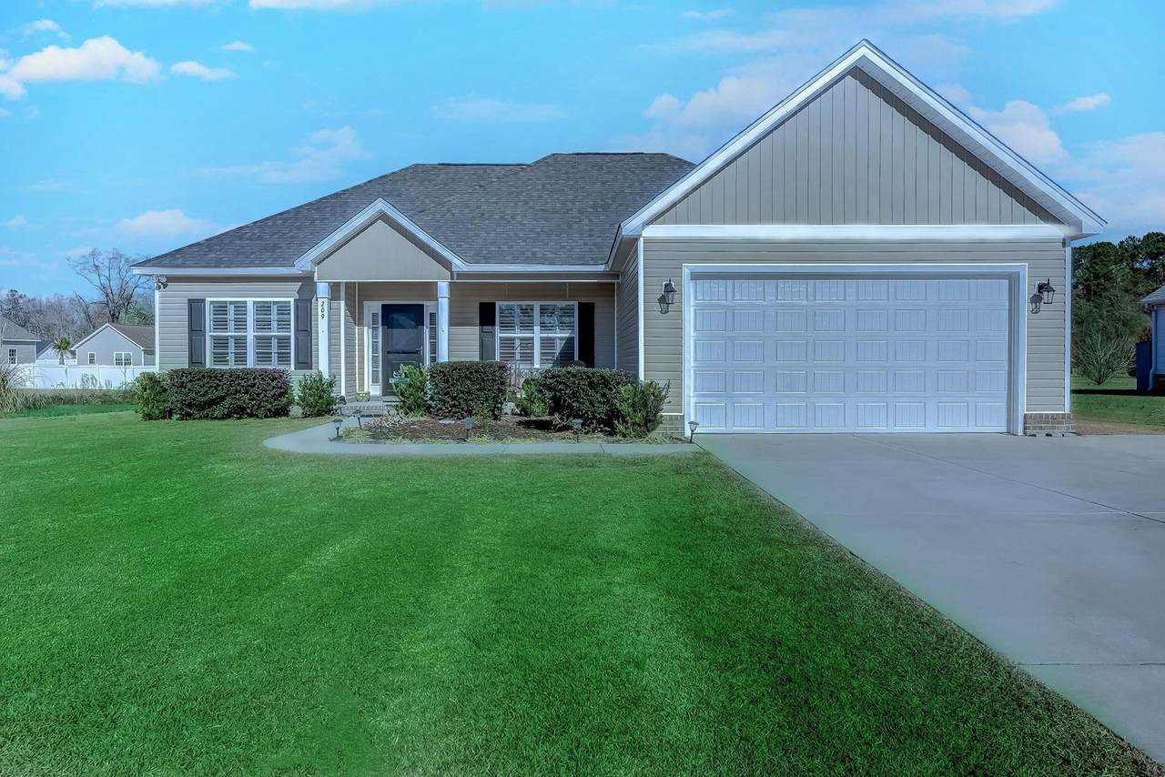 209 Highmeadow Ln. - Photo 1