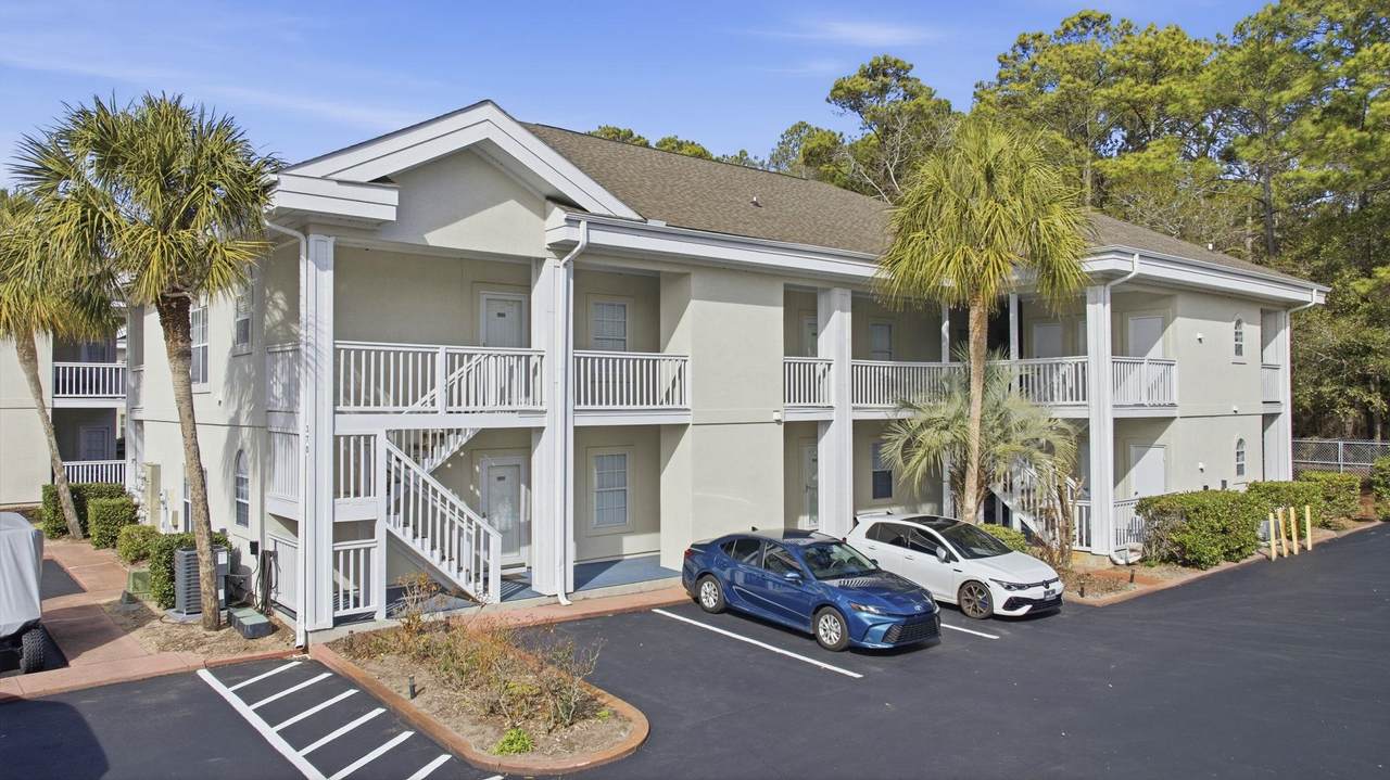 370 Lands End Blvd. - Photo 1