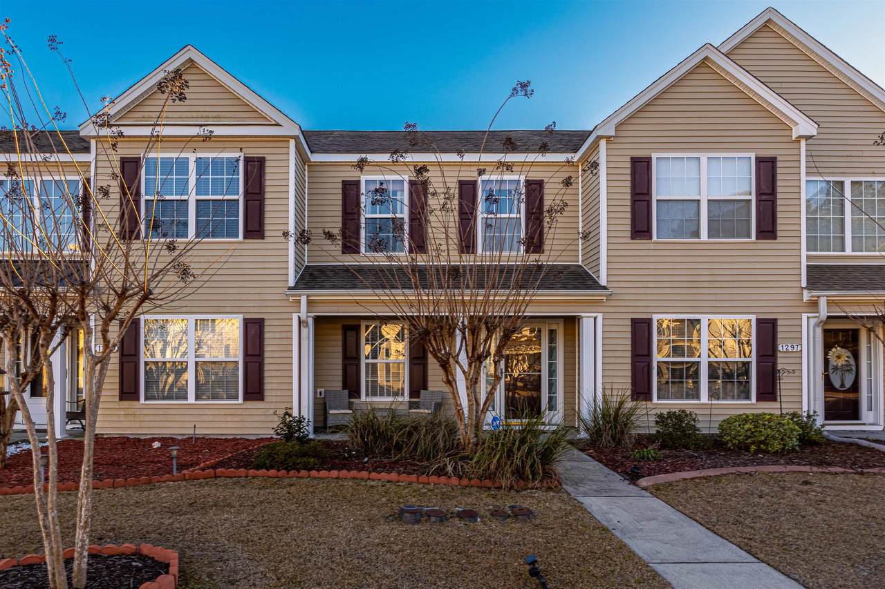 1293 Harvester Circle - Photo 1