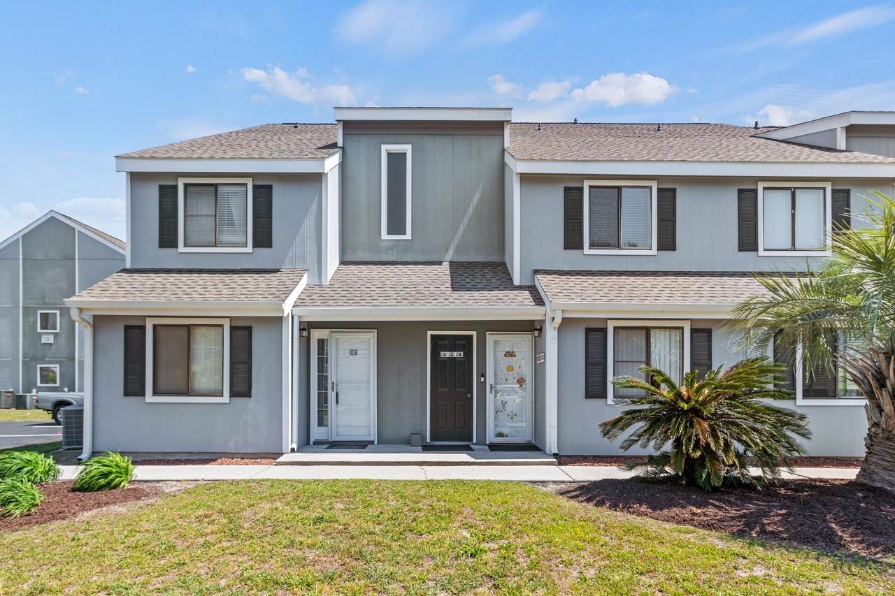 1890 Colony Dr. - Photo 1