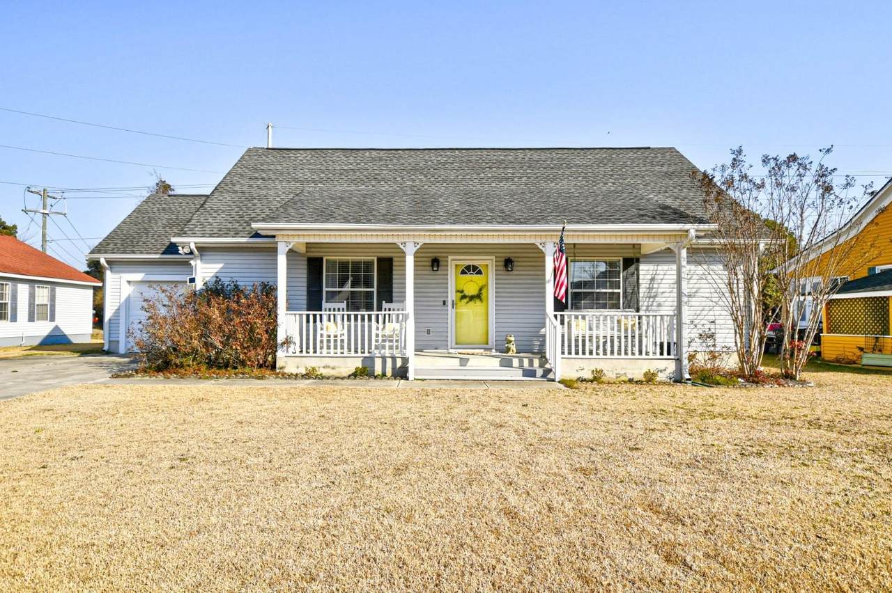 204 Gray Fox Trail - Photo 1