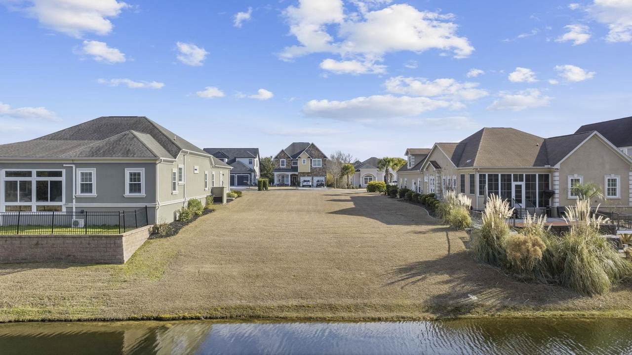 1003 Shipmaster Ave. - Photo 1
