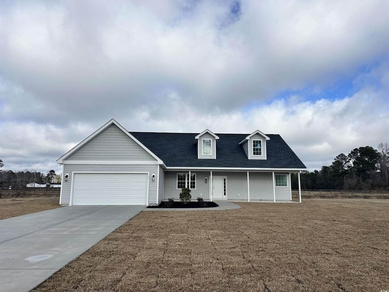 626 Goretown Loop - Photo 1