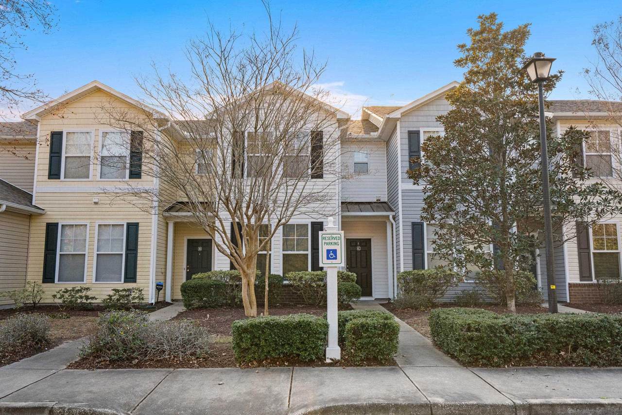 326 Kiskadee Loop - Photo 1