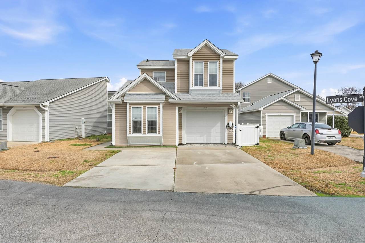 300 Lyons Cove Dr. - Photo 1