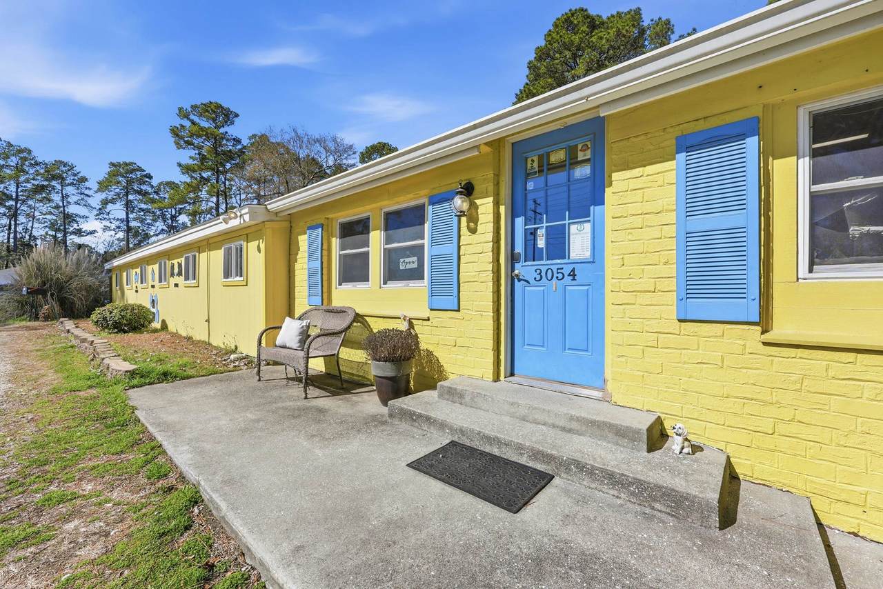 3054 Forestbrook Rd. - Photo 1