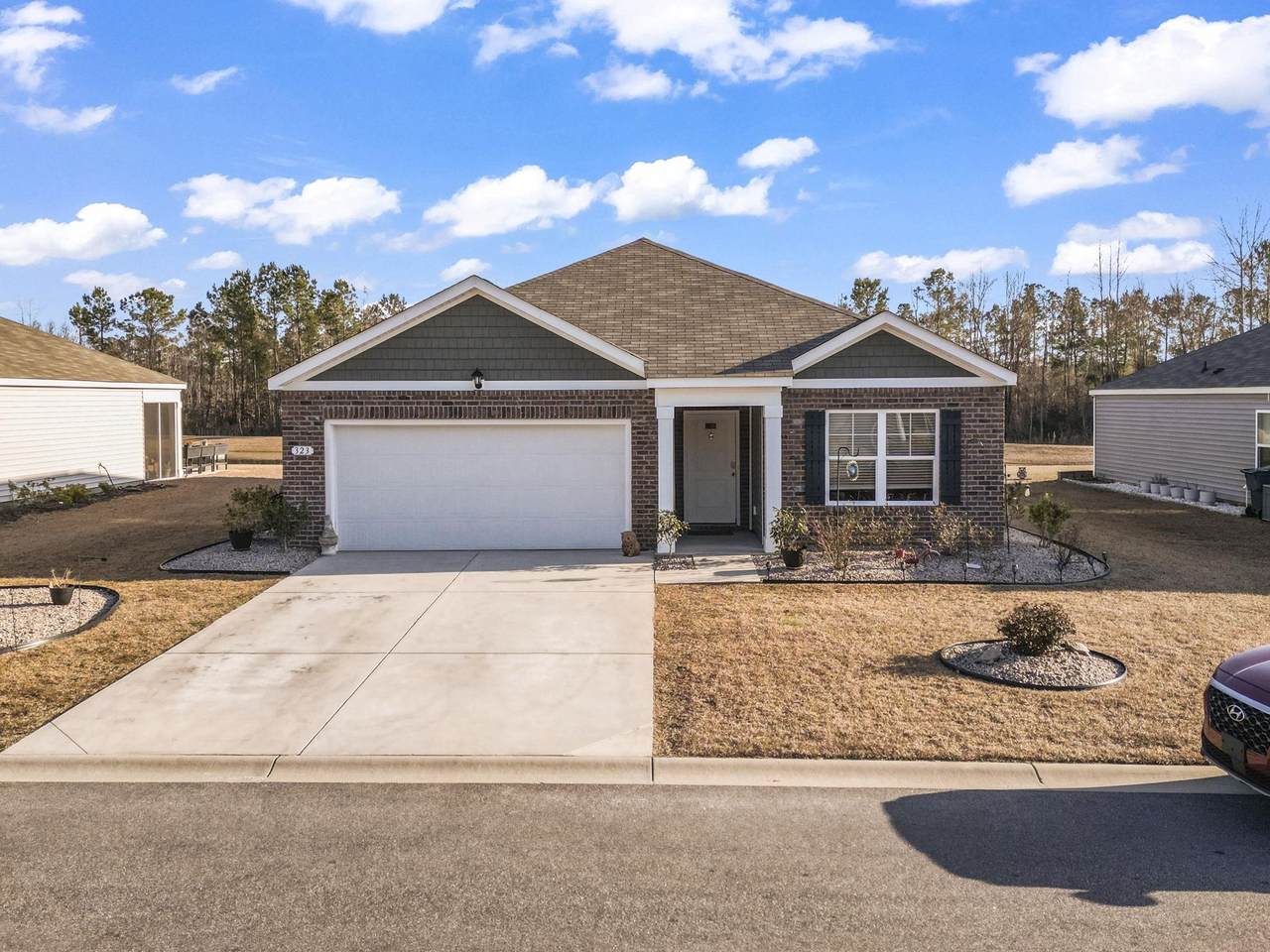 323 Woodcross Court - Photo 1