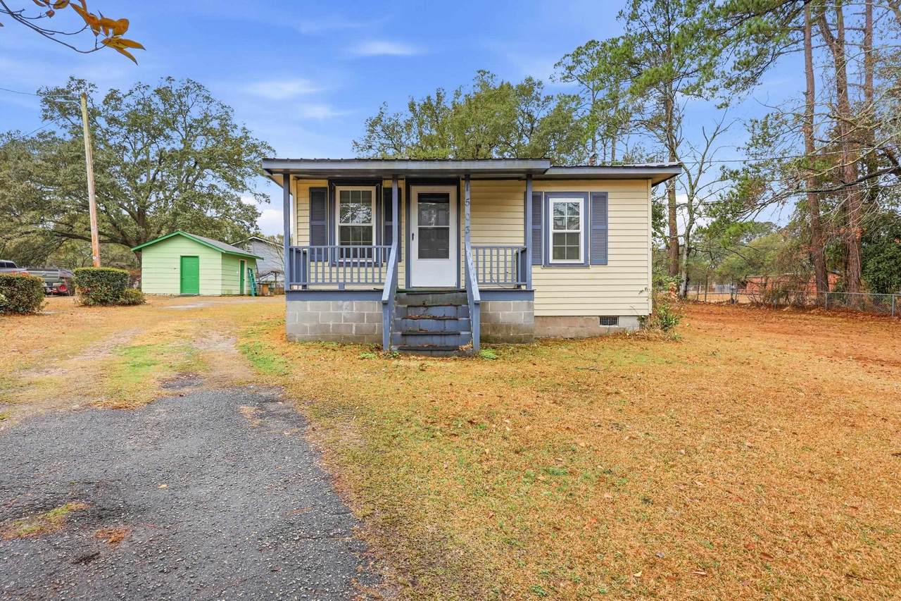 1503 Ward Circle - Photo 1