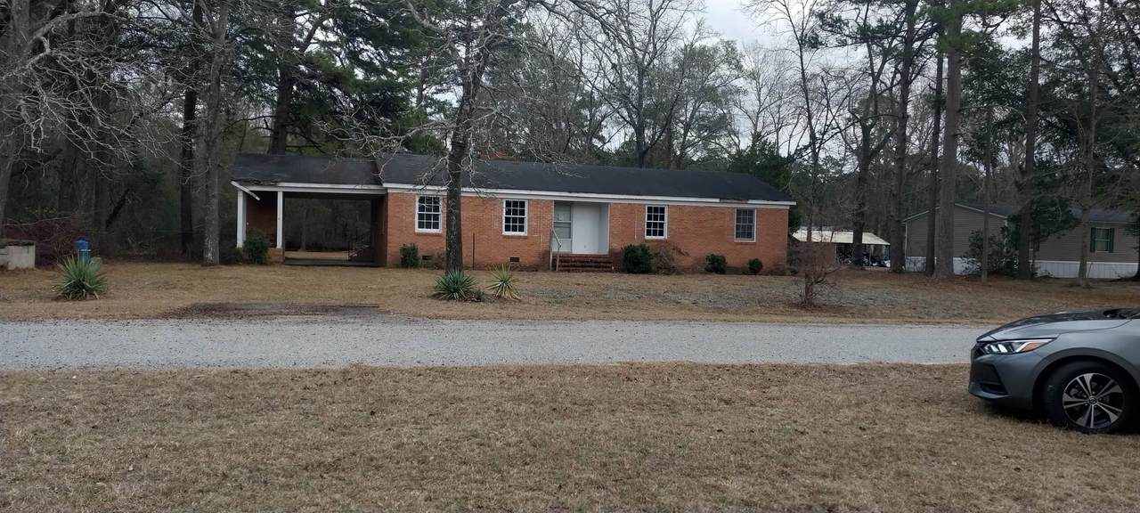 81 Wintergreen Dr. - Photo 1