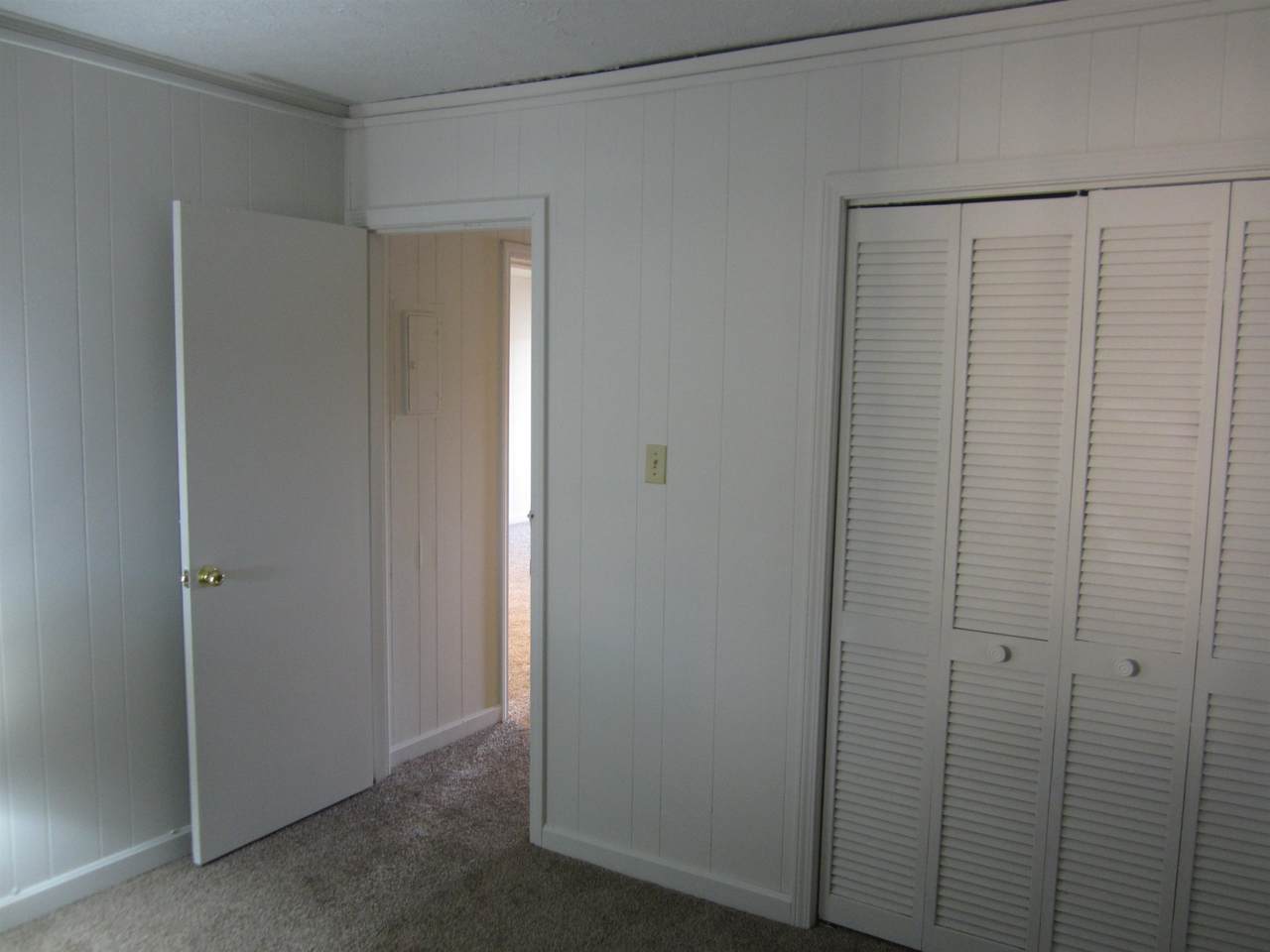 https://bt-photos.global.ssl.fastly.net/ccar/1280_boomver_1_2604792-2.jpg