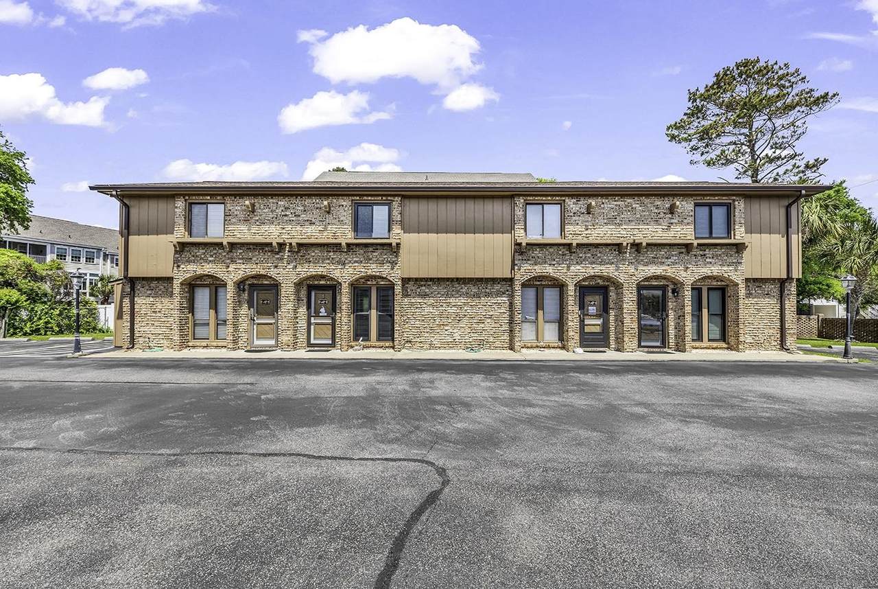 405 Hillside Dr. - Photo 1