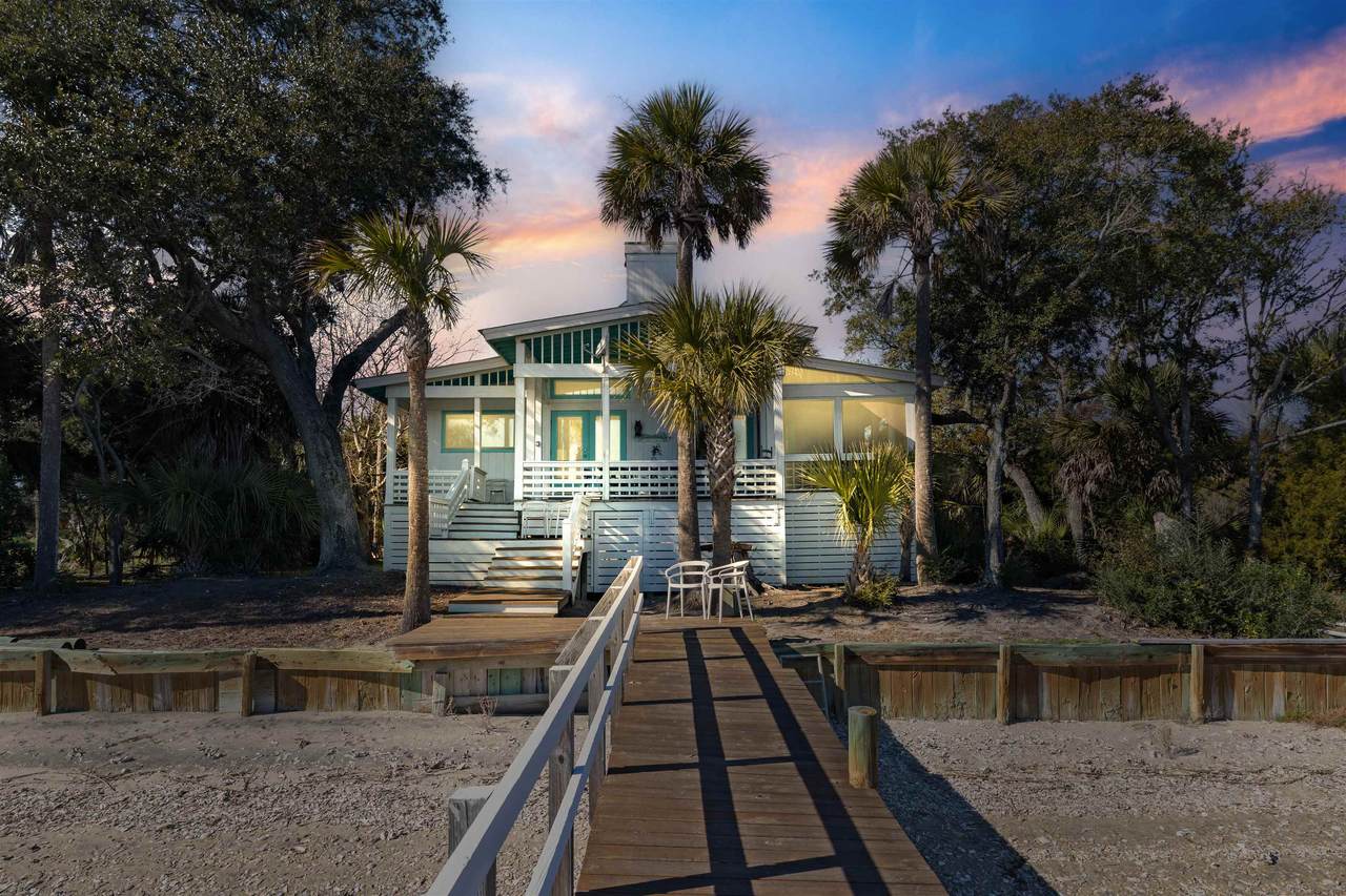 2619 Buccaneer Rd. - Photo 1