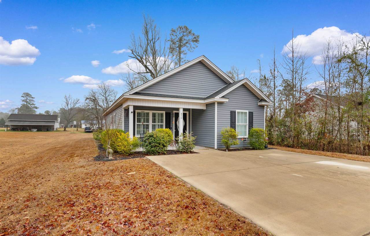 856 8th Ave. - Photo 1