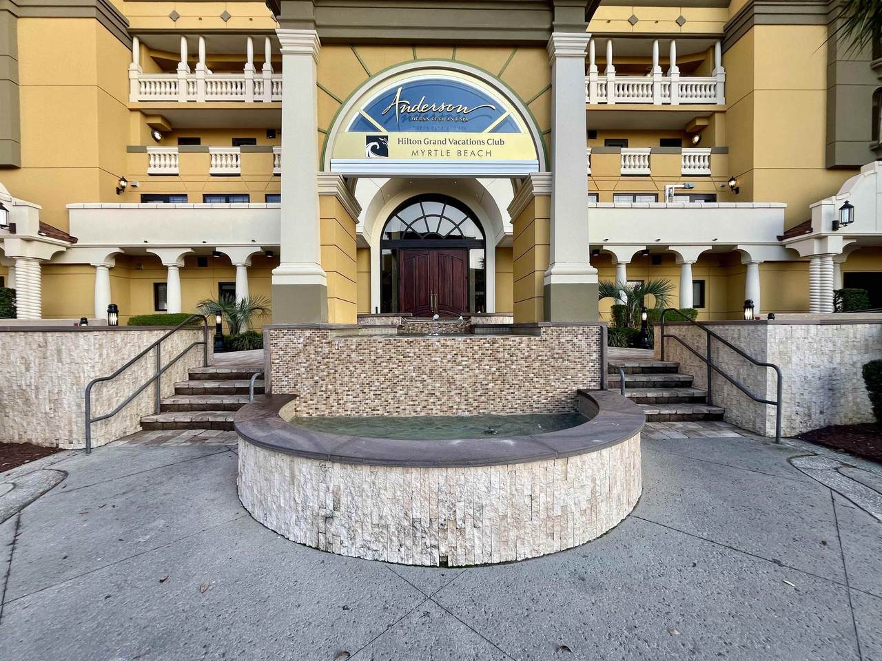 https://bt-photos.global.ssl.fastly.net/ccar/1280_boomver_1_2606098-2.jpg