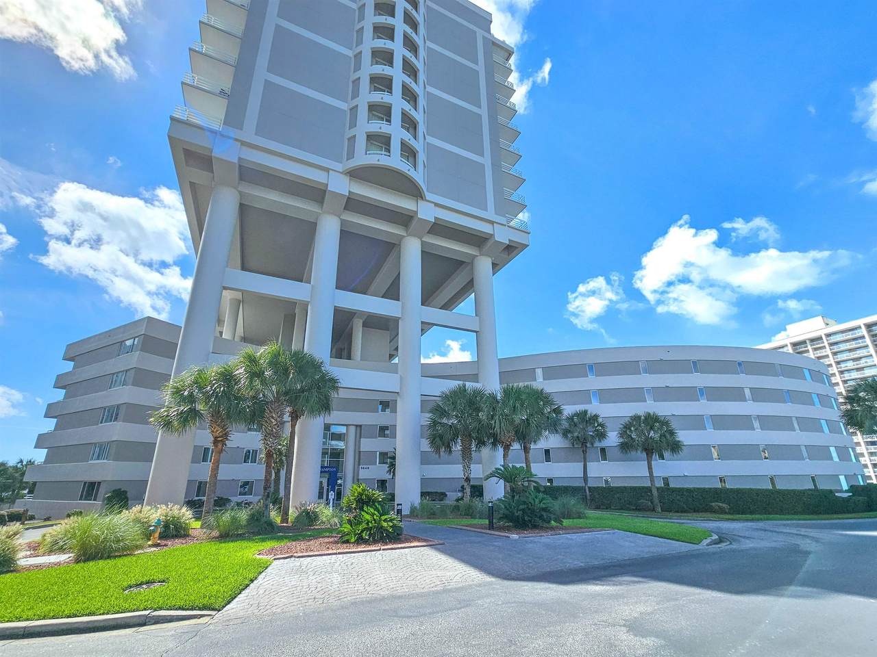 9840 Queensway Blvd. - Photo 1