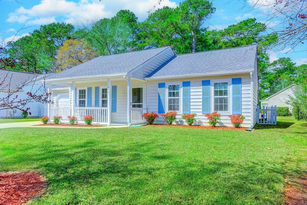 147 Woodlake Dr. - Photo 1