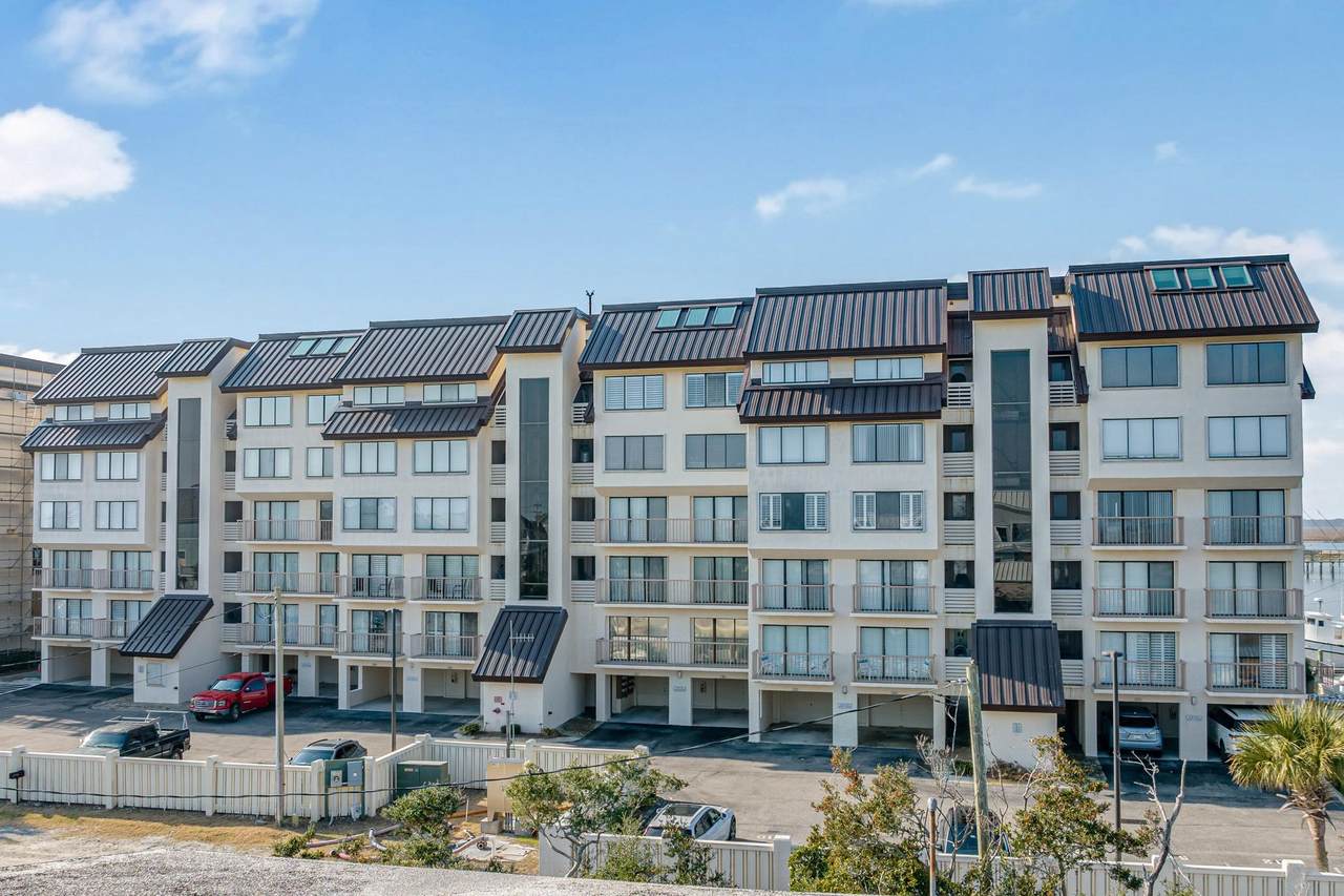 1398 Basin Dr. - Photo 1