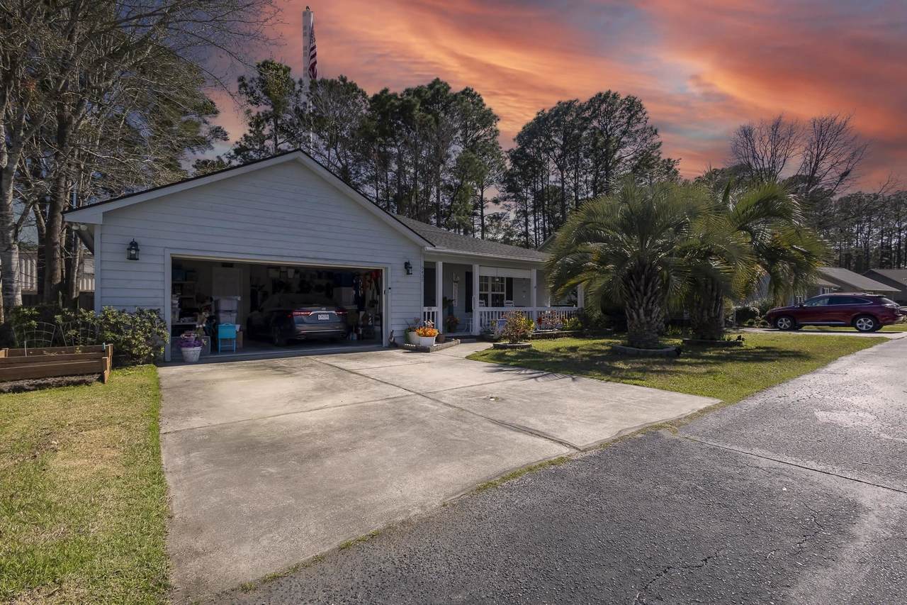 9409 Chicory Ln. - Photo 1