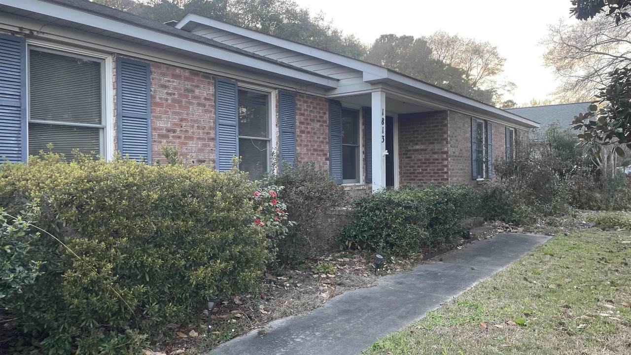 1813 Platt Blvd. - Photo 1