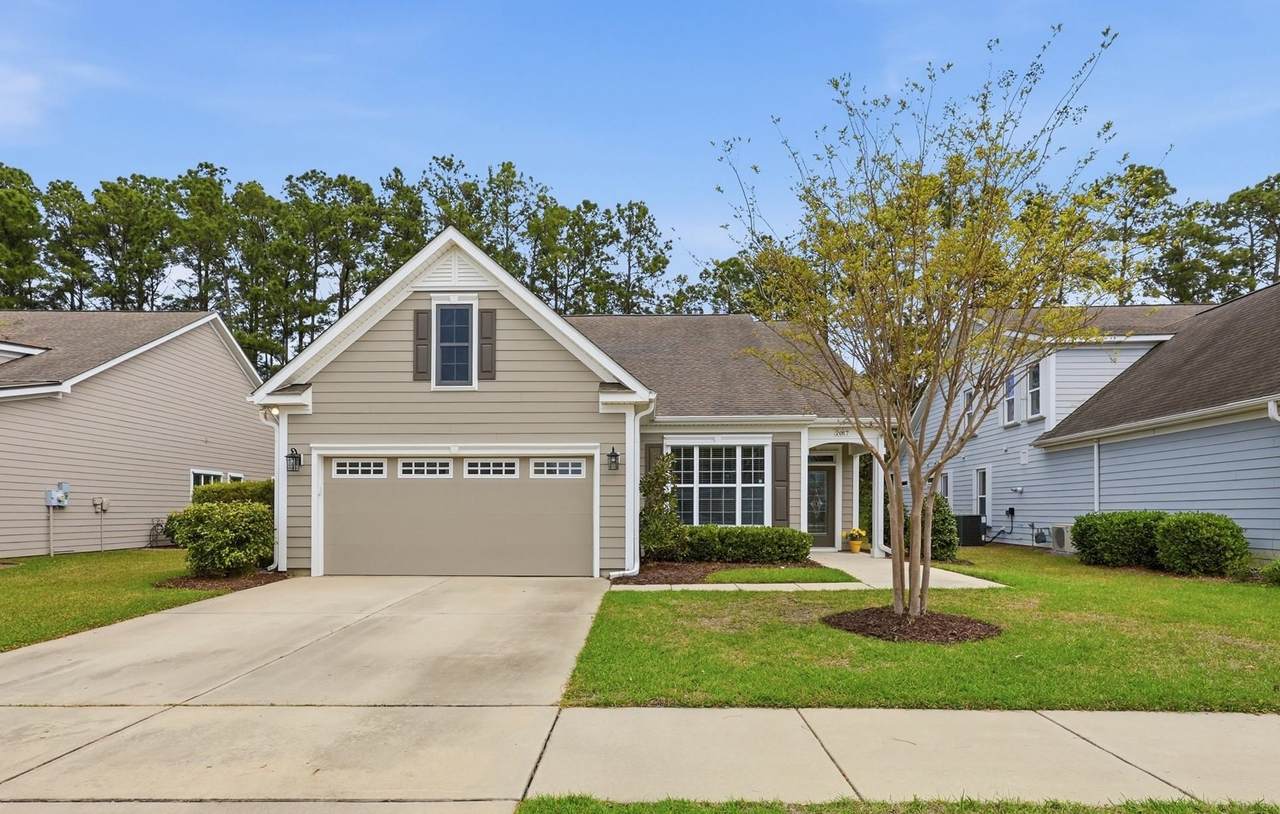 2017 Suncrest Dr. - Photo 1