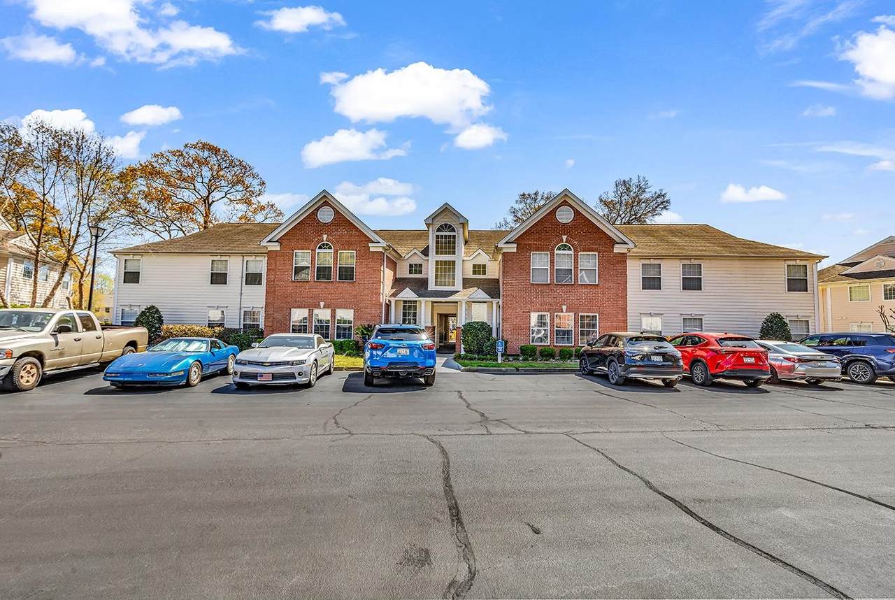 4385 Daphne Ln. - Photo 1