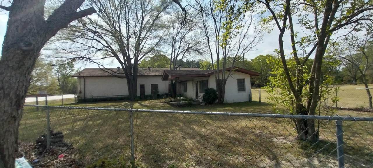 1637 Highway 38 - Photo 1