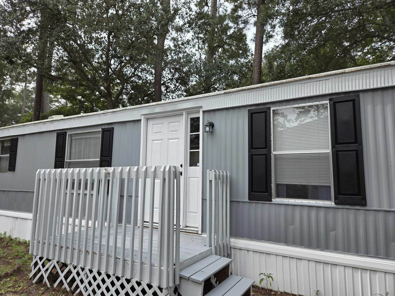 495 Clubhouse Rd. - Photo 1