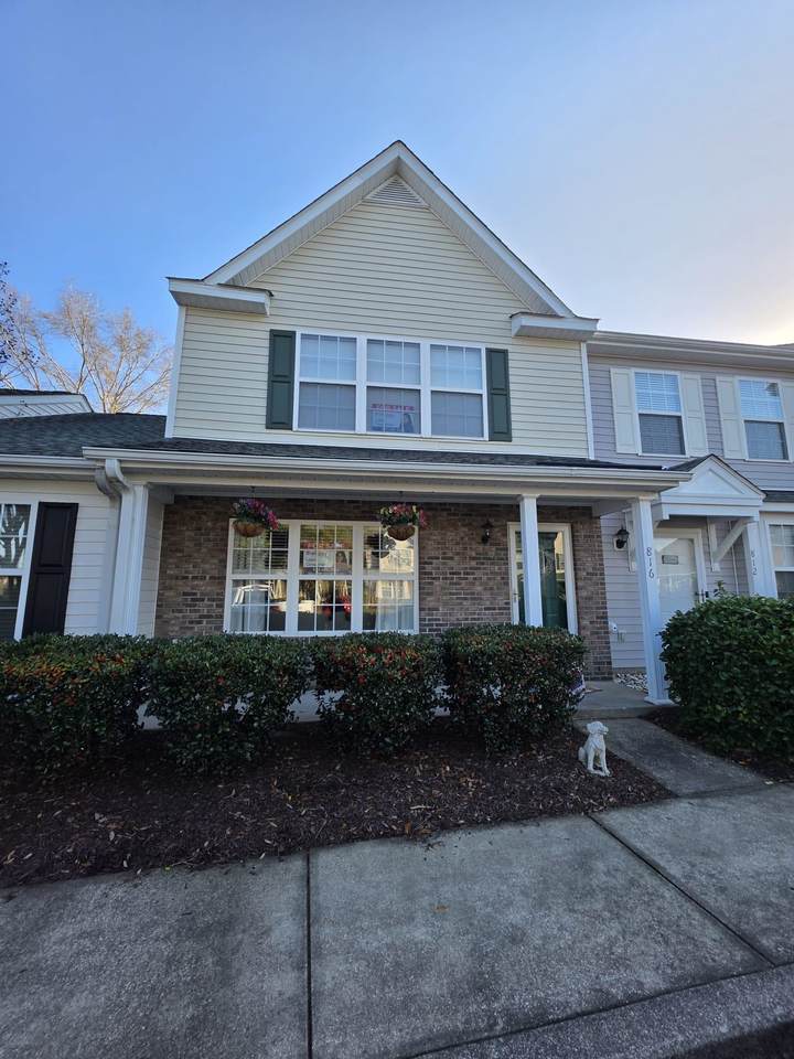 816 Wilshire Ln. - Photo 1