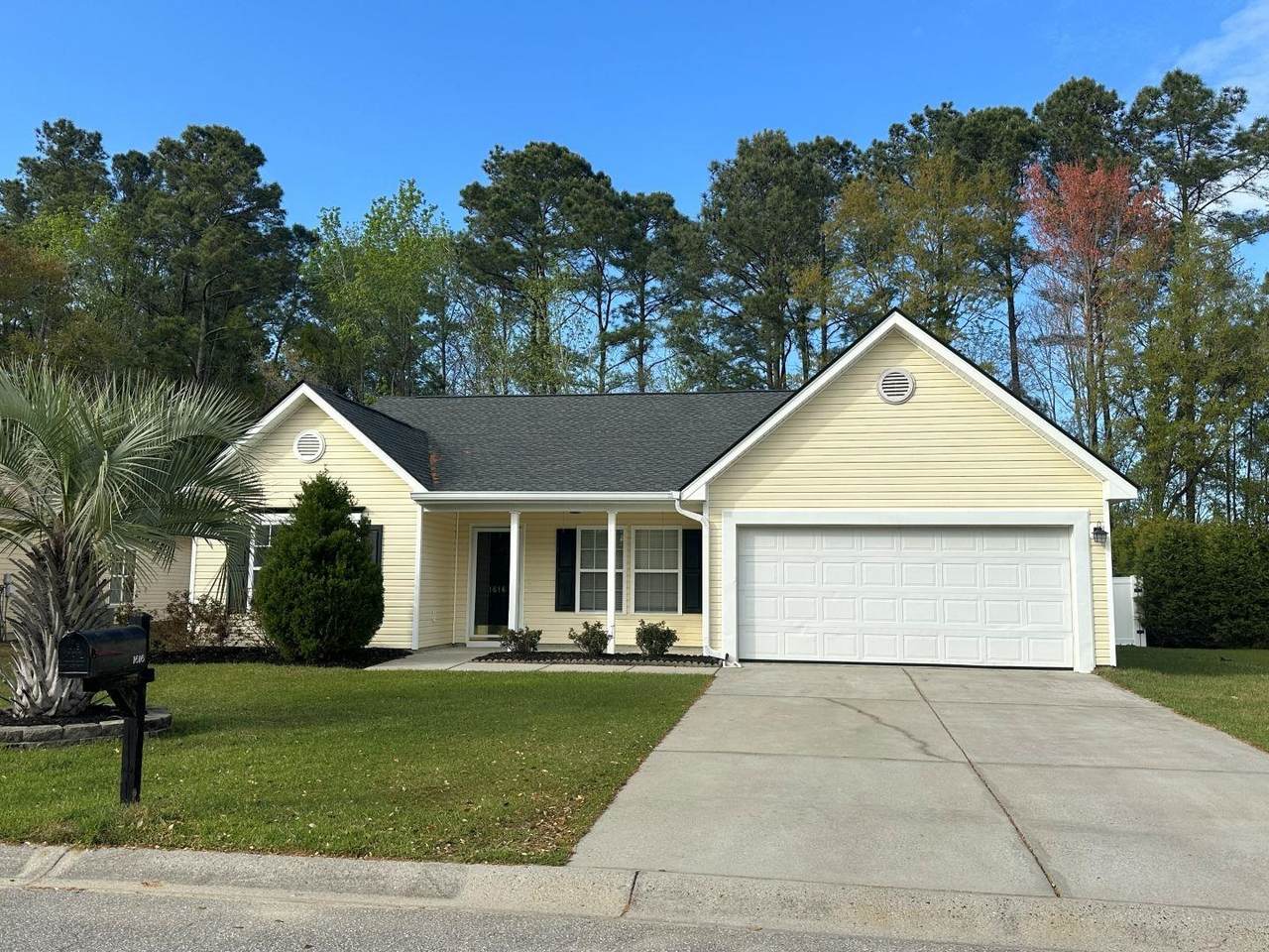 1616 Langley Dr. - Photo 1