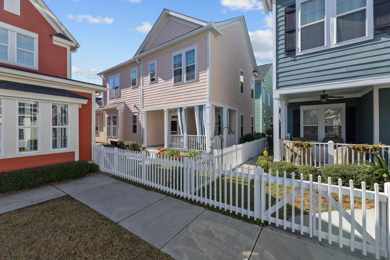 736 Satterwhite Ave. - Photo 1