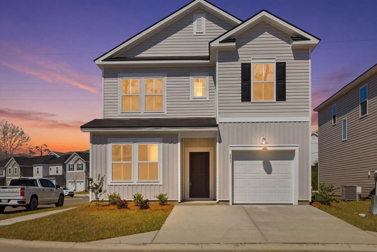 601 Southwind Way - Photo 1