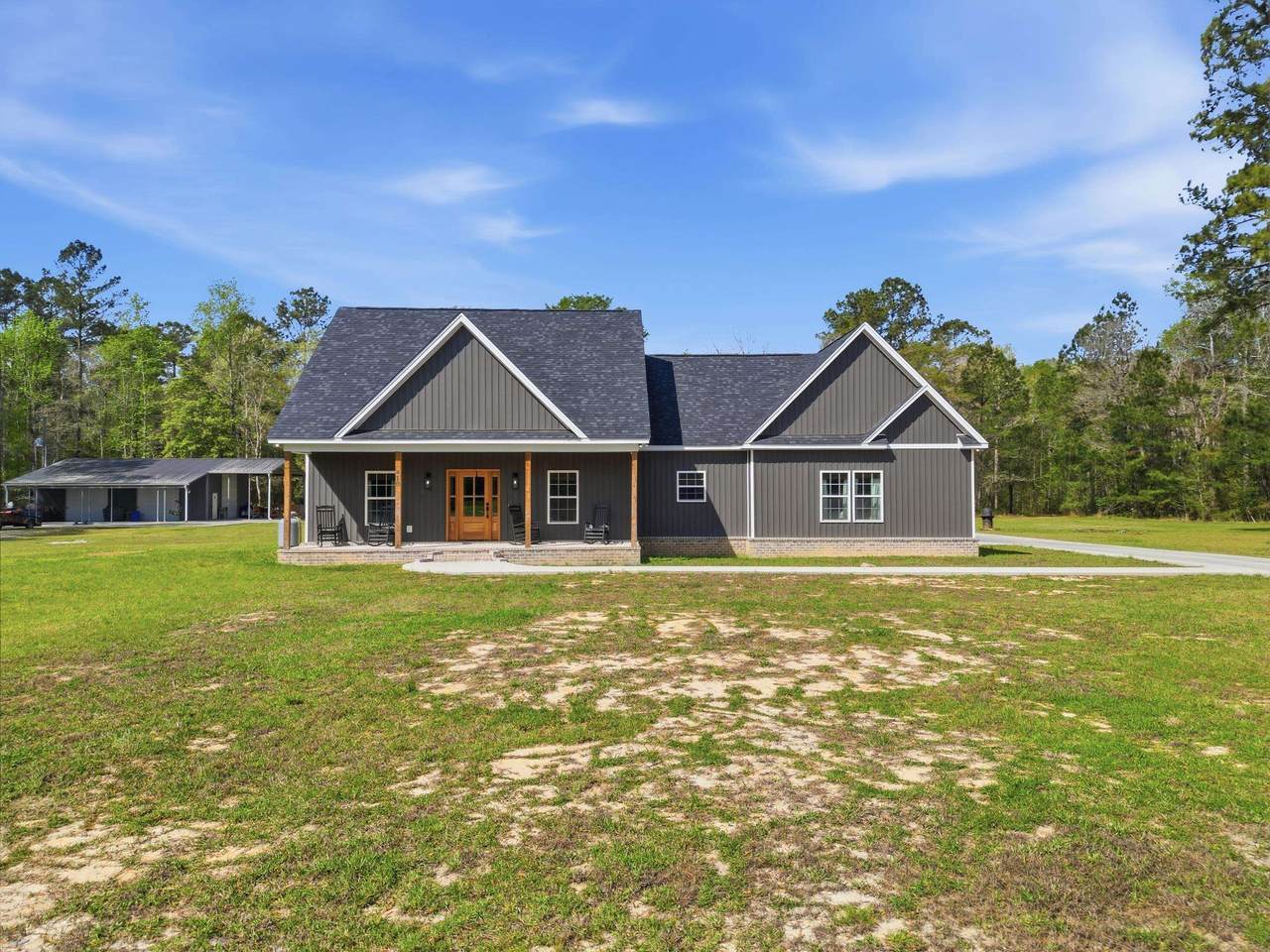 410 Miracle Ct - Photo 1