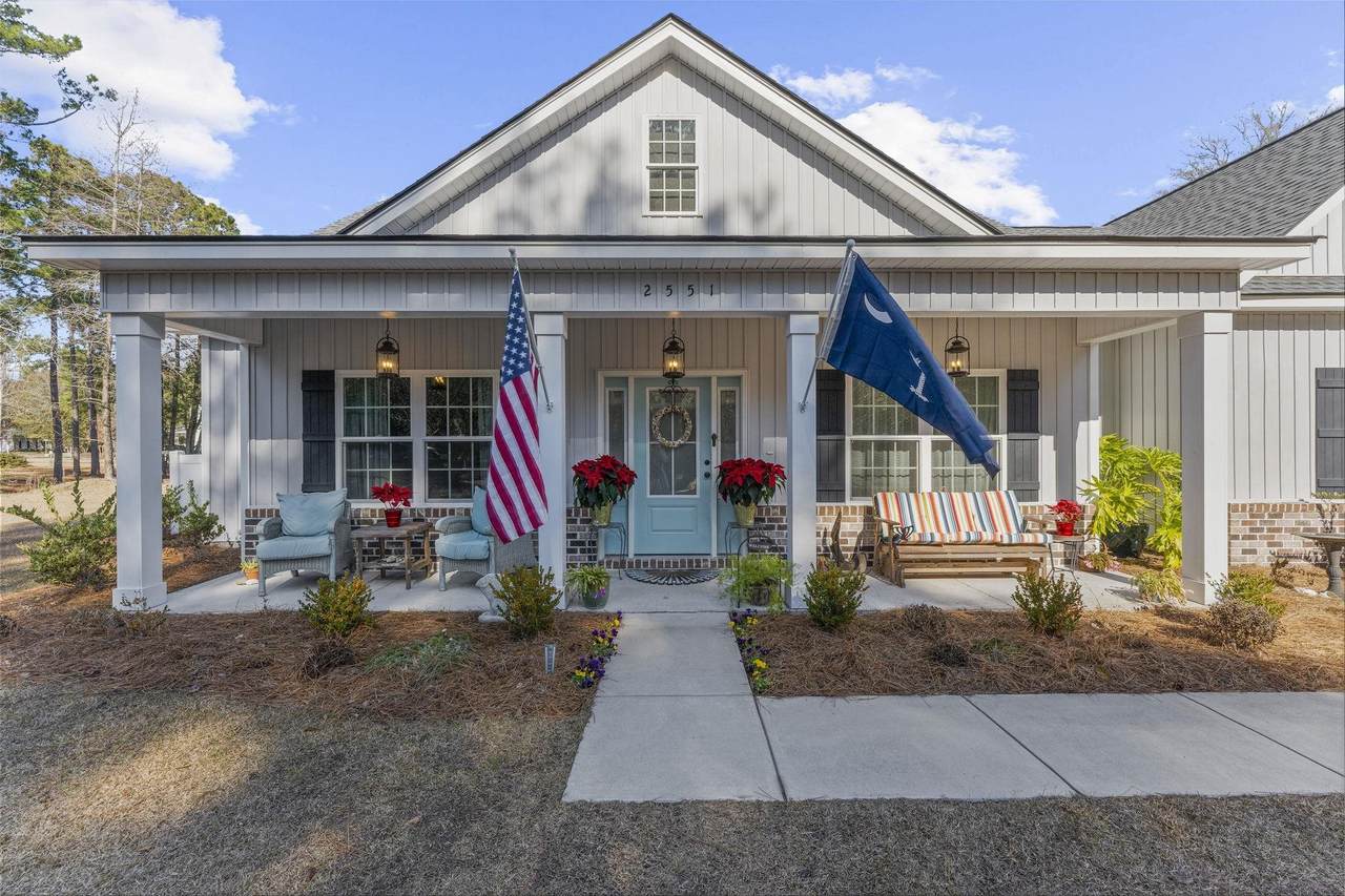 2551 Wedgefield Rd. - Photo 1