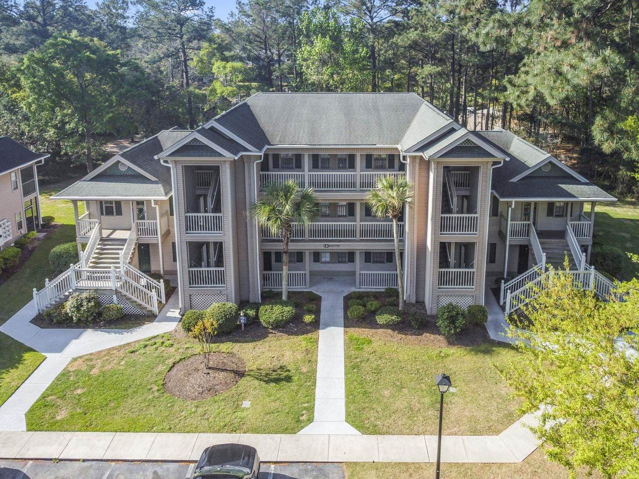 227 Pinehurst Ln. - Photo 1