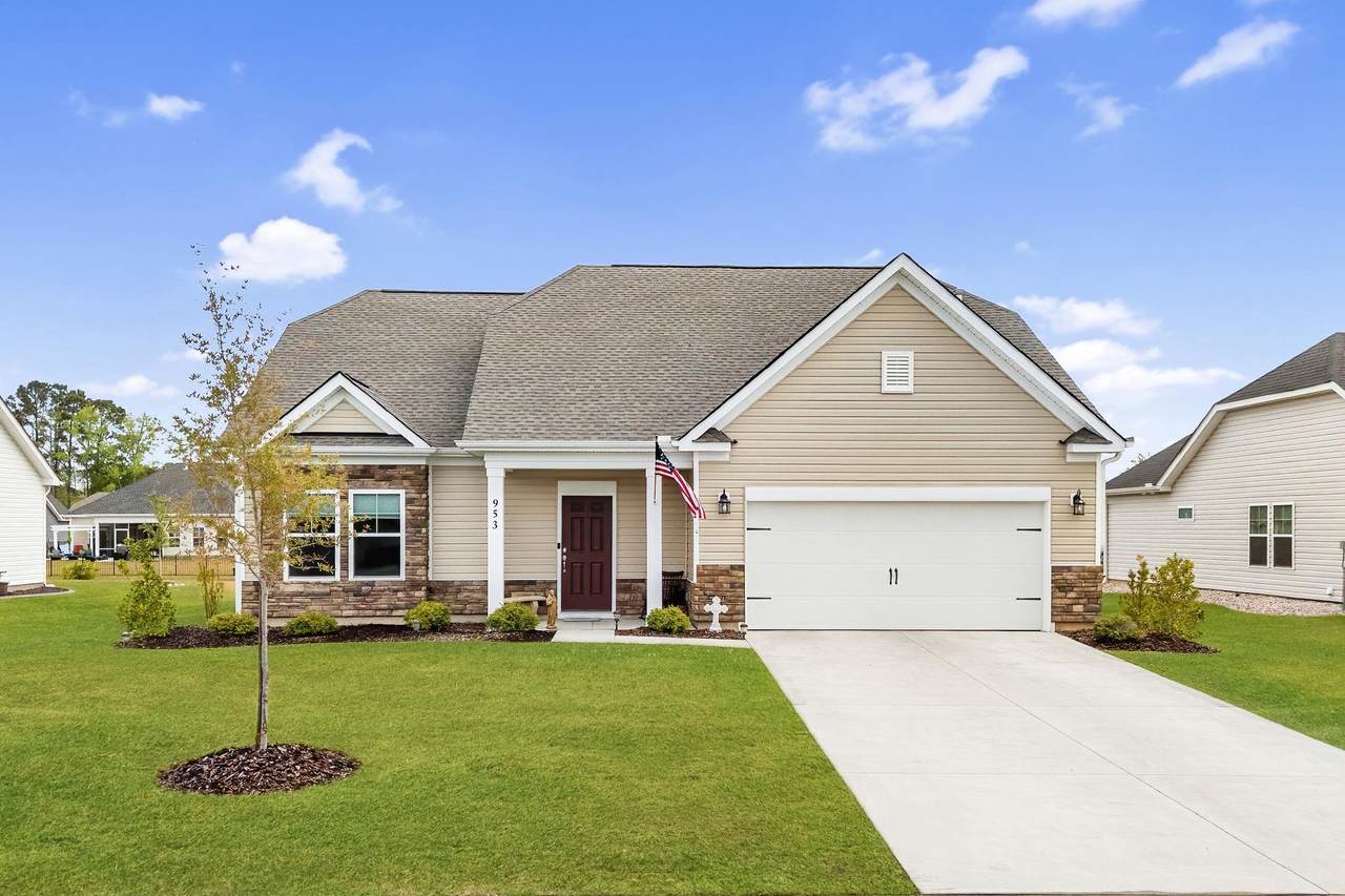 953 Oak Hollow St. - Photo 1