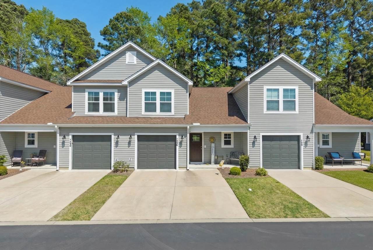 124 Machrie Loop - Photo 1