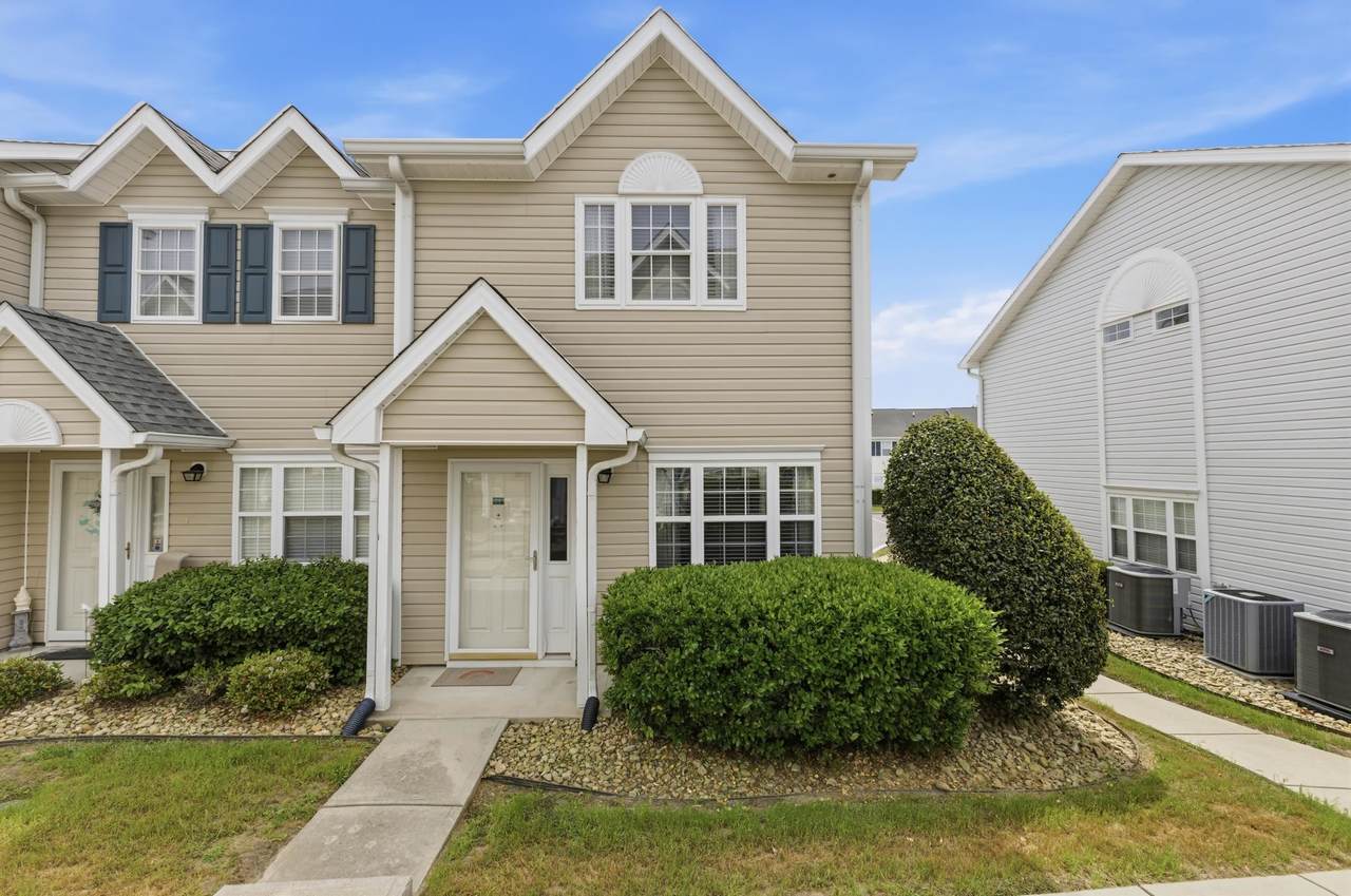 618 3rd Ave. S - Photo 1