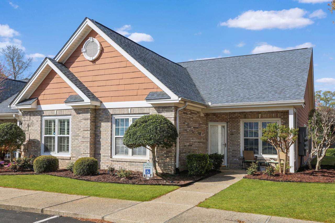 4640 Lightkeepers Way - Photo 1