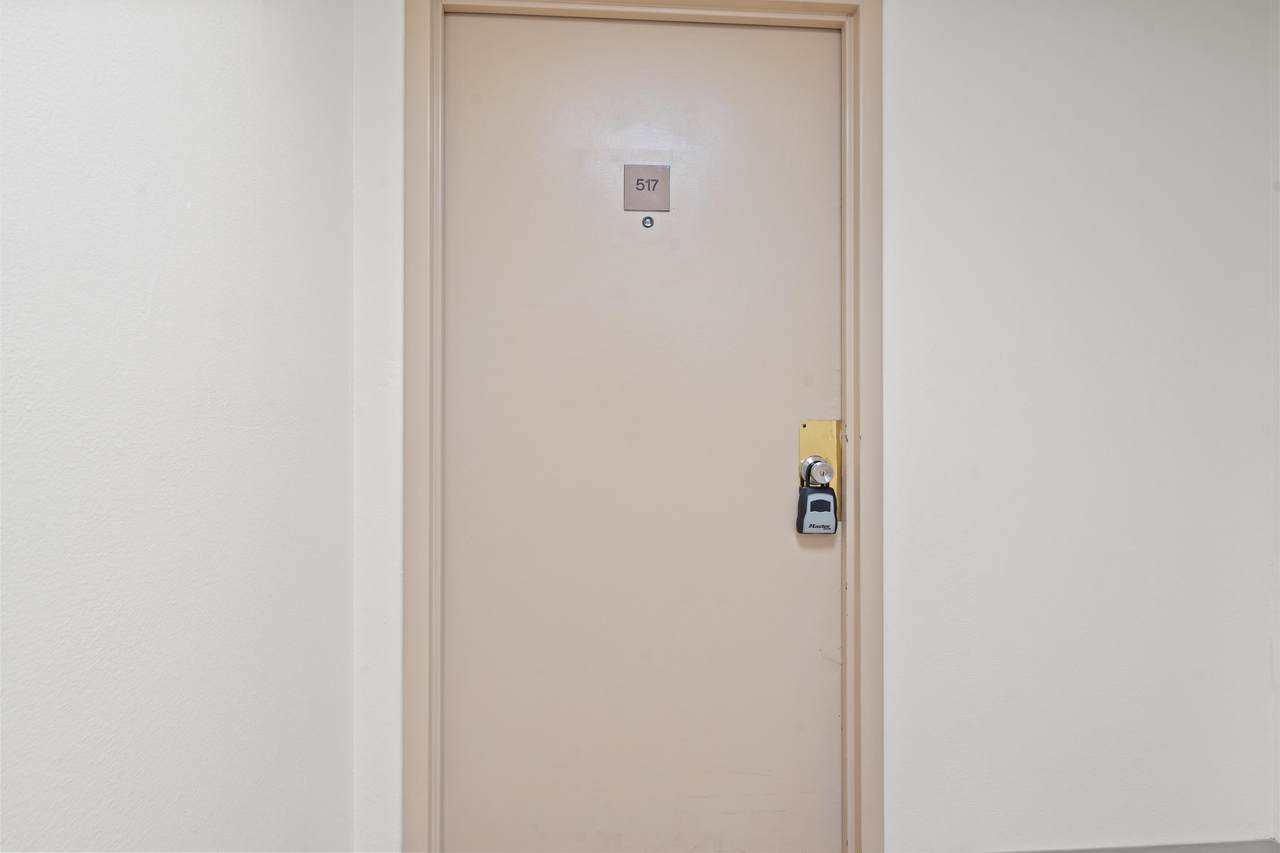 https://bt-photos.global.ssl.fastly.net/ccar/1280_boomver_1_2609459-2.jpg